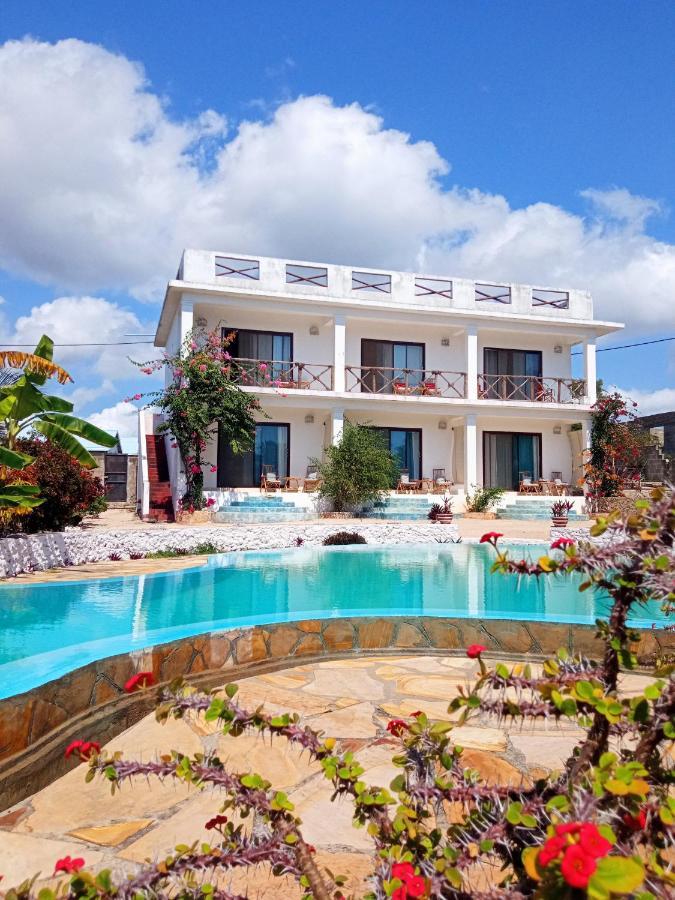 Hôtel Lucrezia'S Garden Zanzibar à Pwani Mchangani Extérieur photo