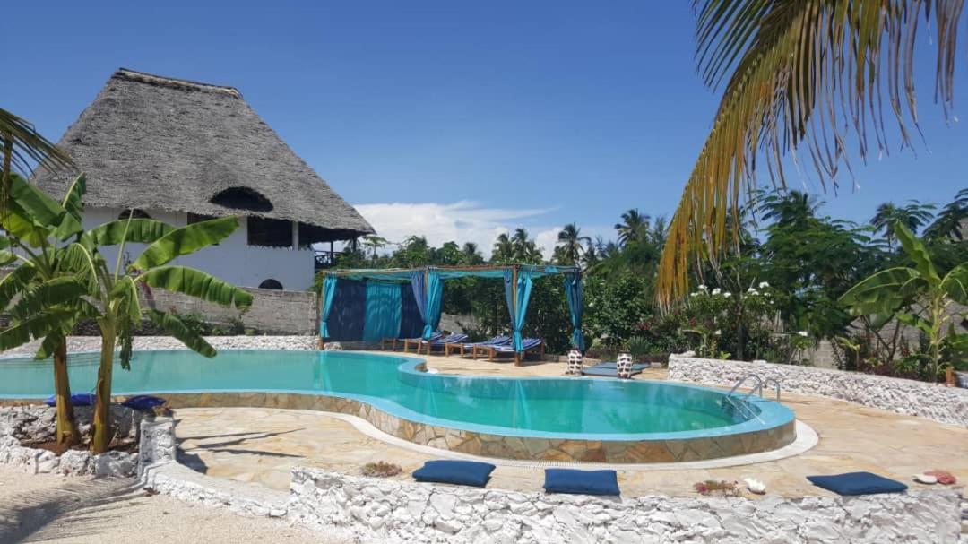 Hôtel Lucrezia'S Garden Zanzibar à Pwani Mchangani Extérieur photo
