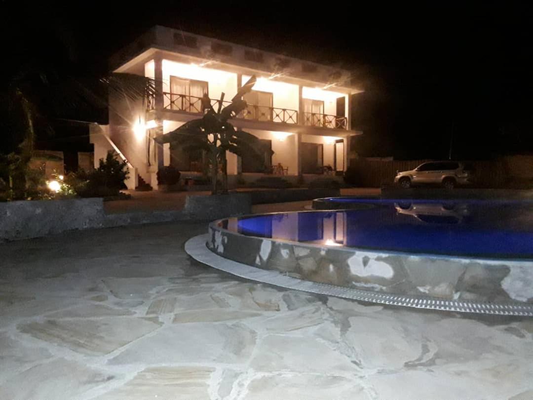 Hôtel Lucrezia'S Garden Zanzibar à Pwani Mchangani Extérieur photo